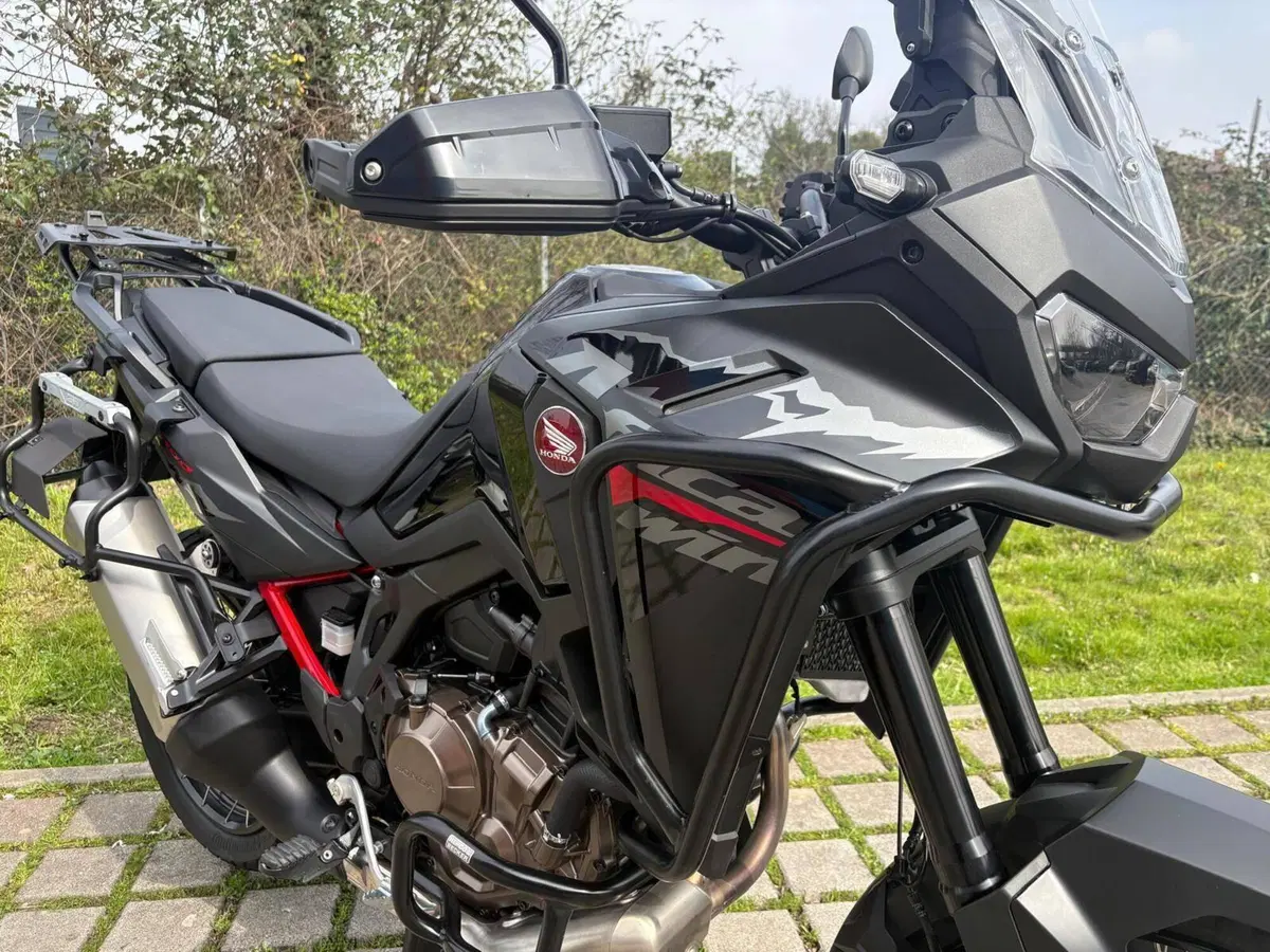 Honda Africa Twin CRF 1100L ES (2024 - 26) (6)