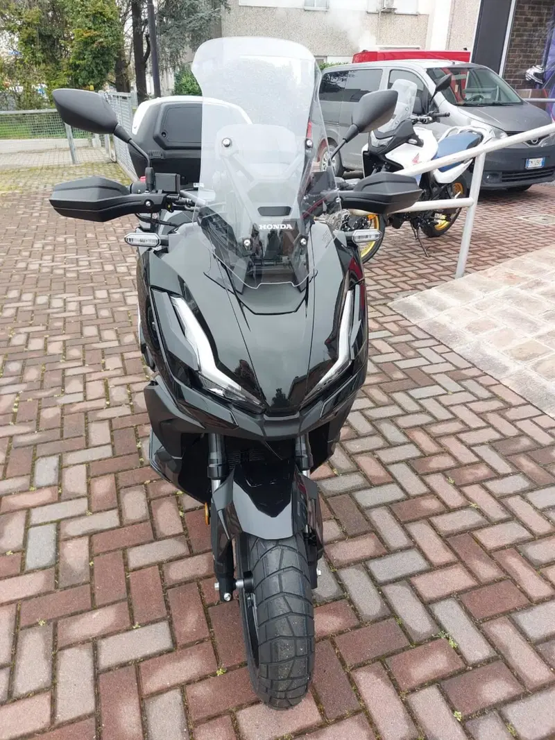 Honda ADV 350 (2025 - 26) (3)