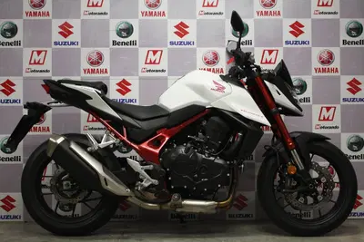 Honda CB 750 Hornet (2023 - 24) usata