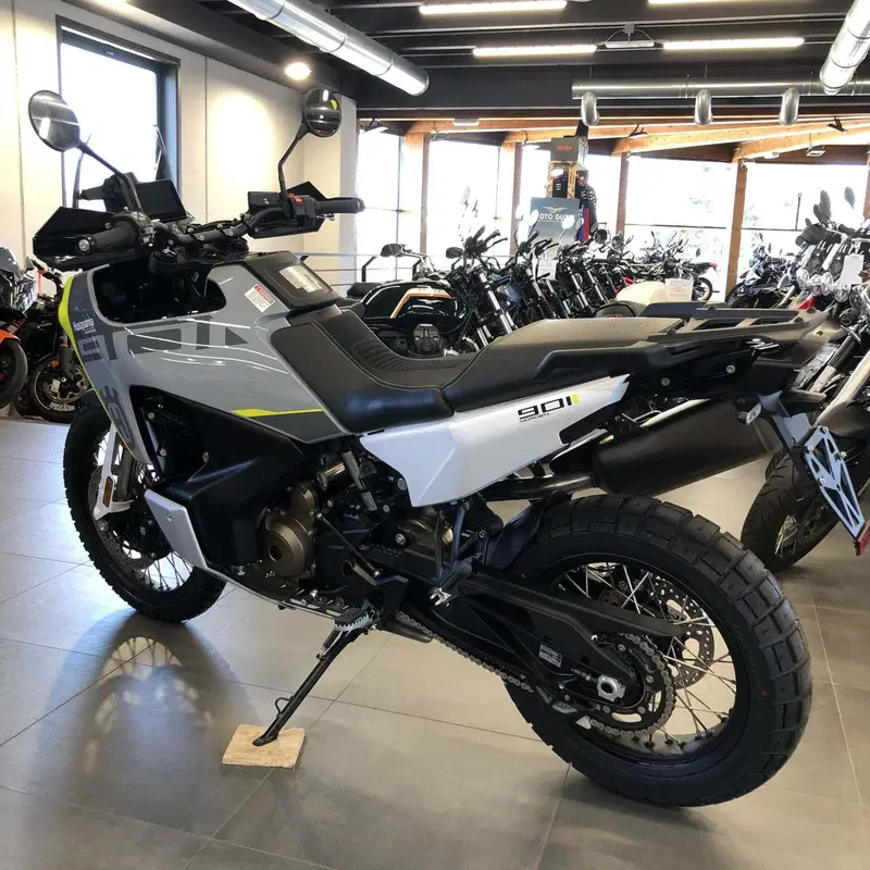 Husqvarna Norden 901 (2022 - 26) (16)