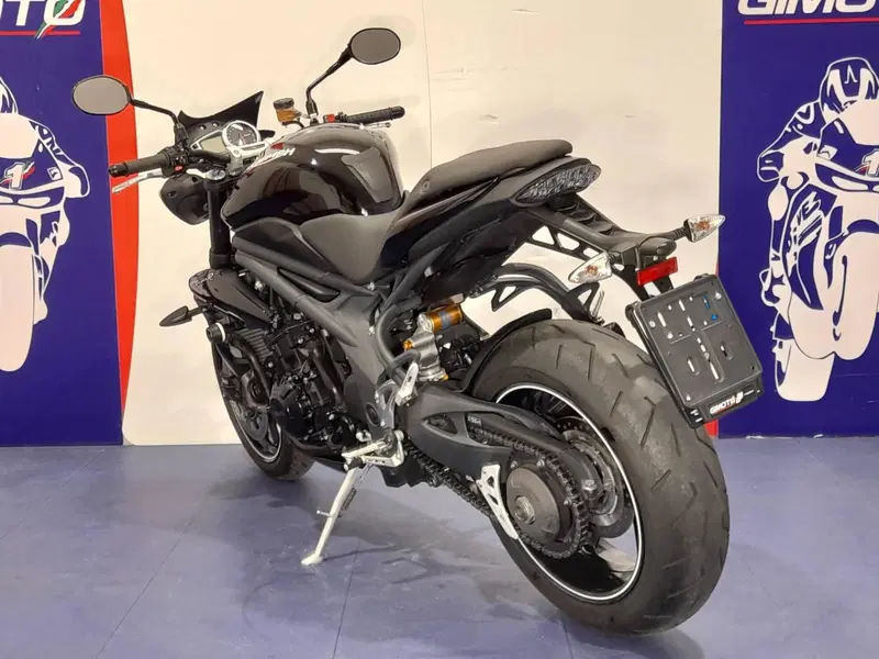 Triumph Speed Triple 1050 R ABS (2011 - 15) (6)