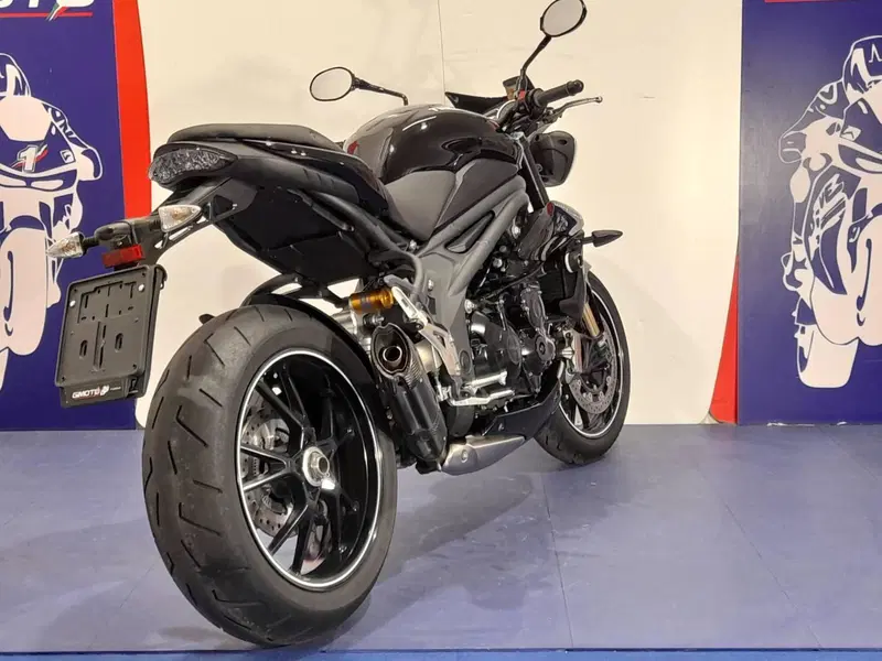 Triumph Speed Triple 1050 R ABS (2011 - 15) (5)