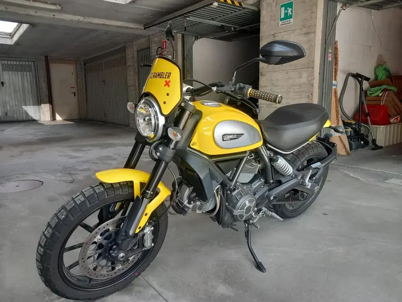 Ducati Scrambler 800 Icon (2015 - 16)