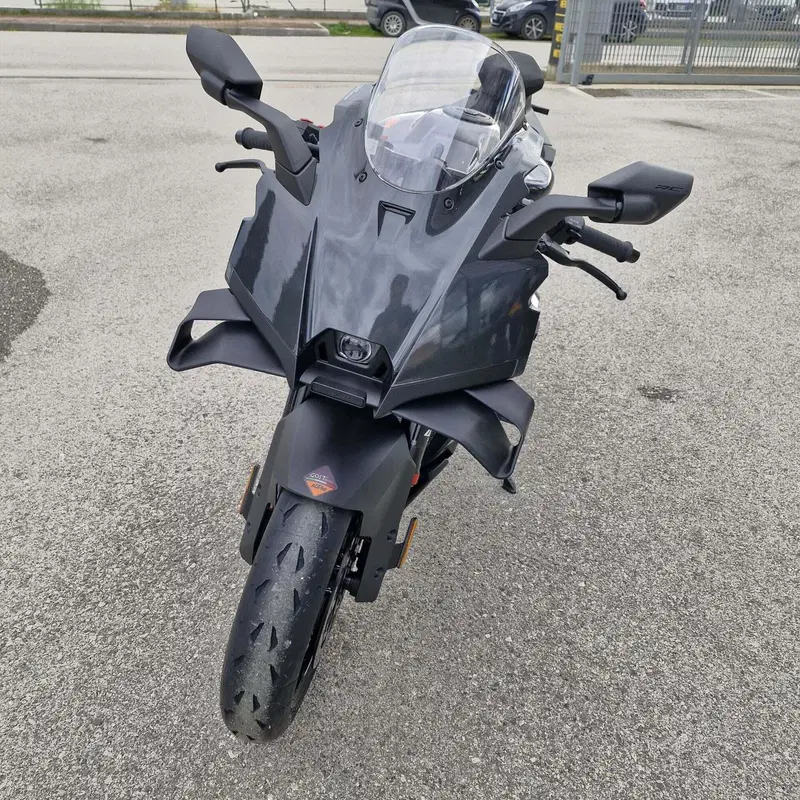 KTM 990 RC R (2026) (35)
