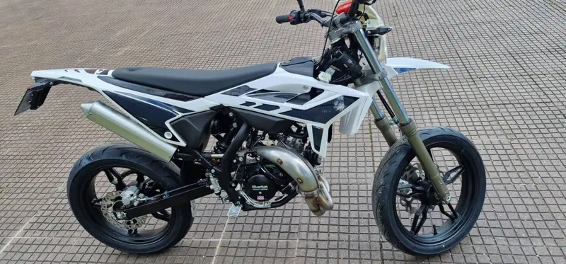 Betamotor RR 50 Motard (2021 - 26) (6)