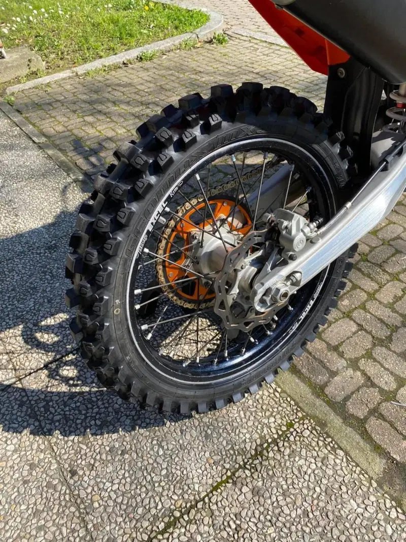 KTM 250 SX-F (2025) (3)