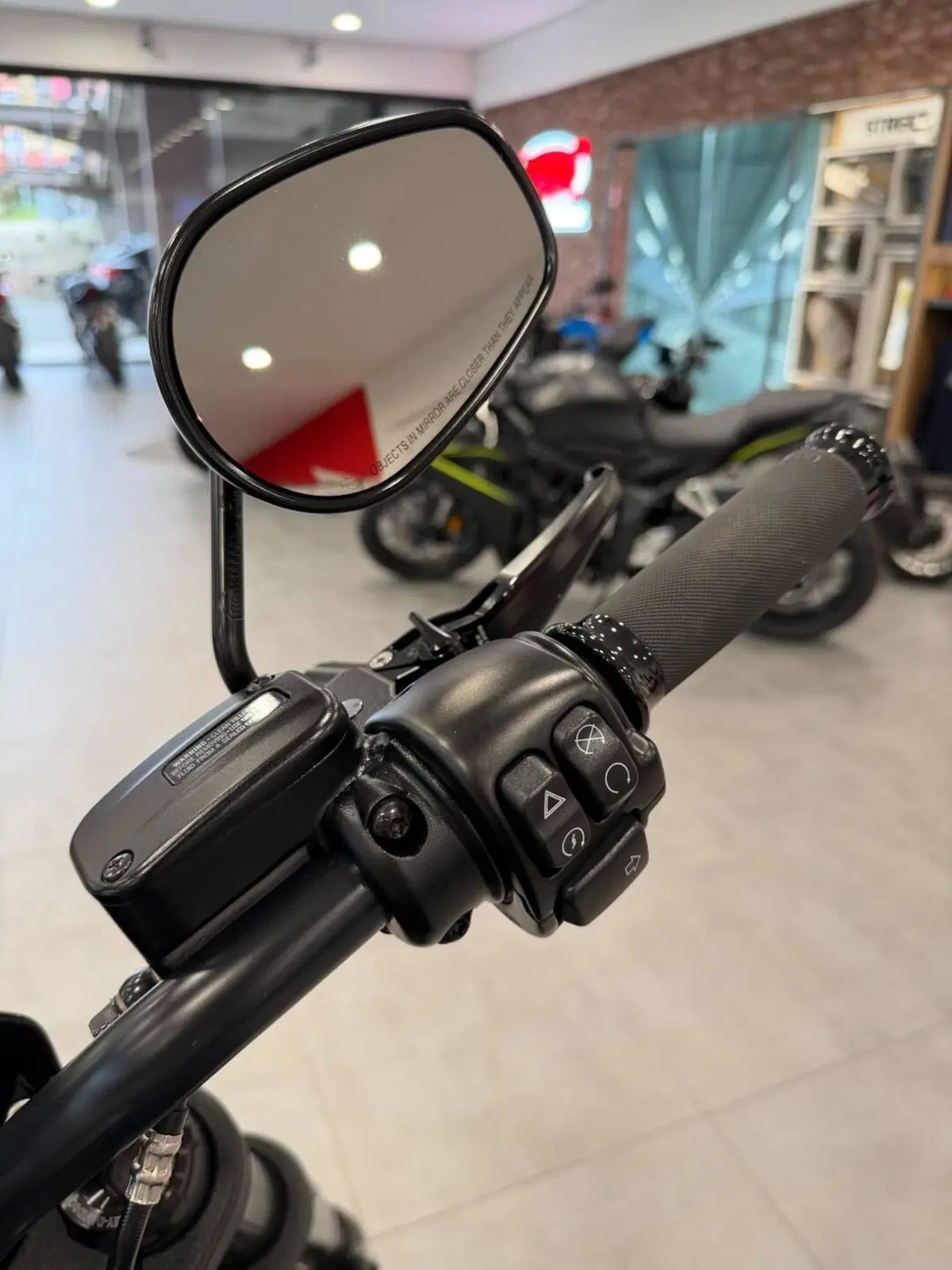 Harley-Davidson 114 Low Rider S (2020) - FXLRS (10)