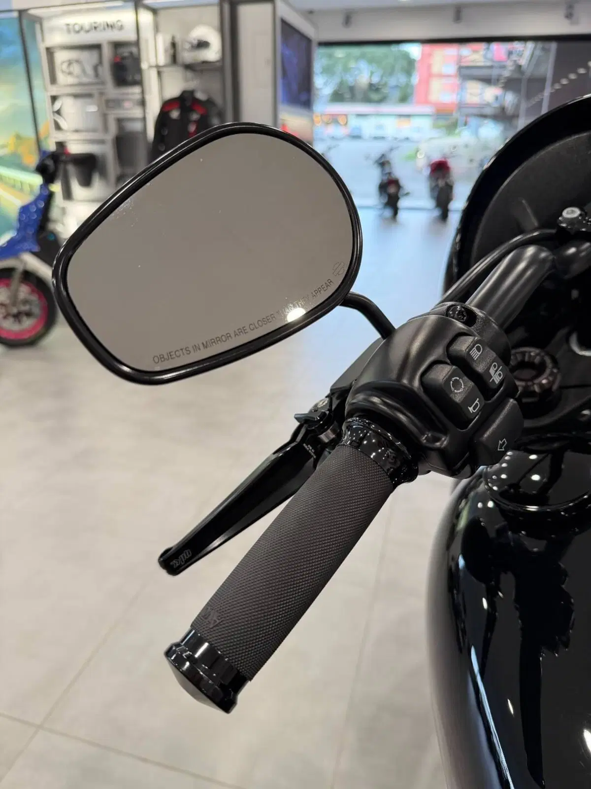 Harley-Davidson 114 Low Rider S (2020) - FXLRS (9)