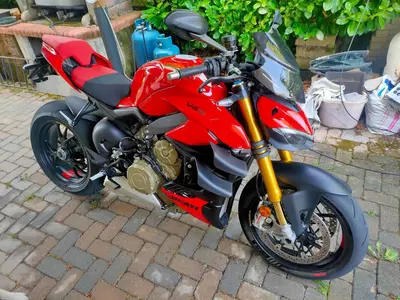 Ducati Streetfighter V4 S (2023 - 24) usata