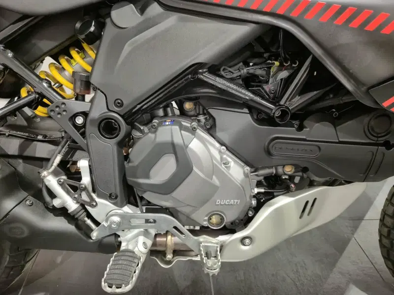 Ducati DesertX (2022 - 25) (11)