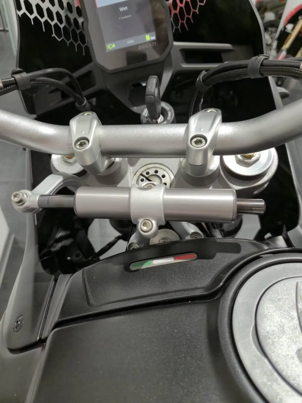 Ducati DesertX (2022 - 25) (18)