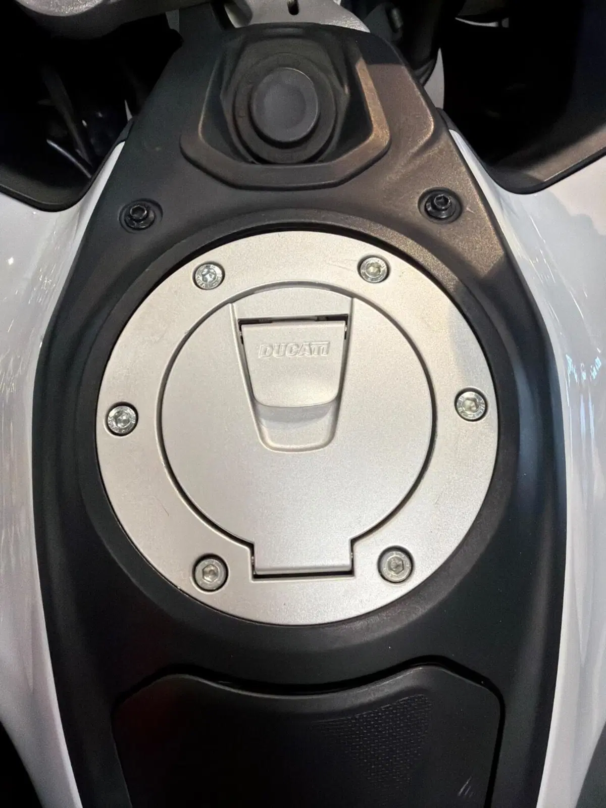 Ducati Multistrada V4 S (2021 - 24) (18)