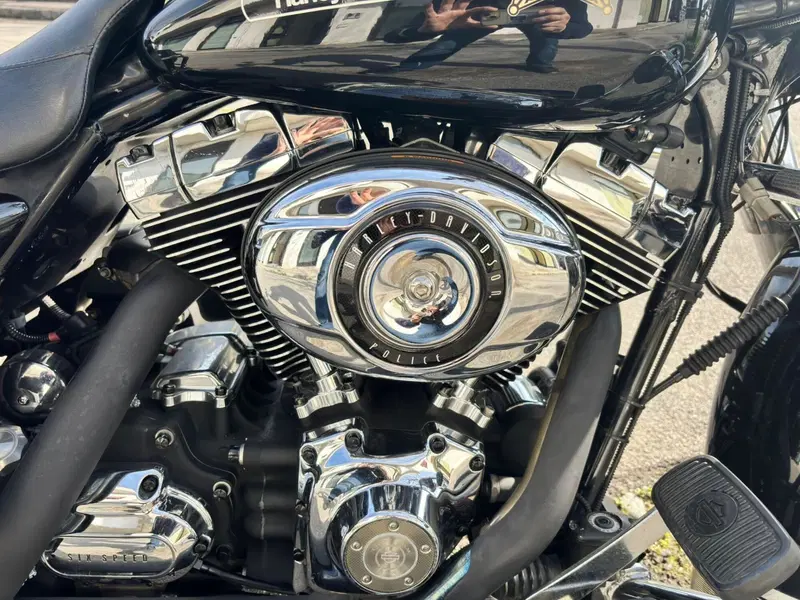 Harley-Davidson 1690 Road King (2008 - 09) - FLHR (10)