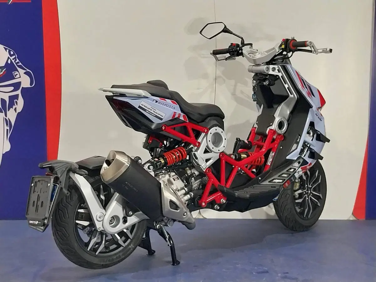 Italjet Moto Dragster 300 (2024) (6)