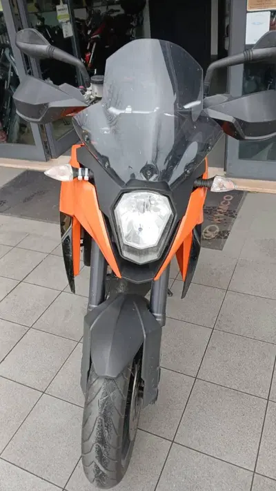 KTM 990 Supermoto T (2009 - 11) usata
