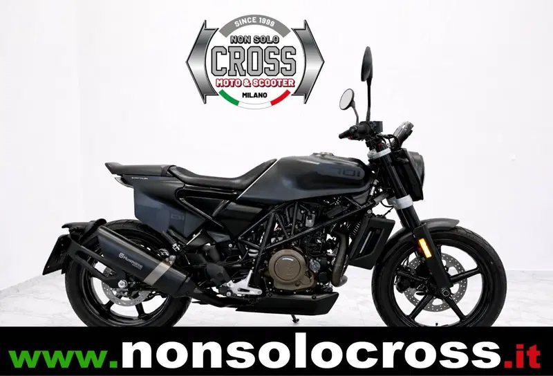 Husqvarna Svartpilen 701 (2020)