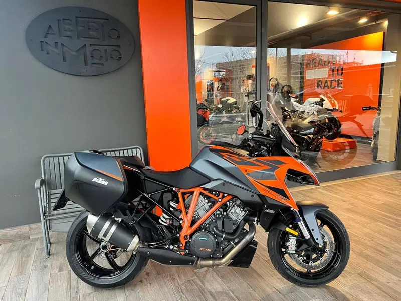 KTM 1290 Super Duke GT (2022 - 25)