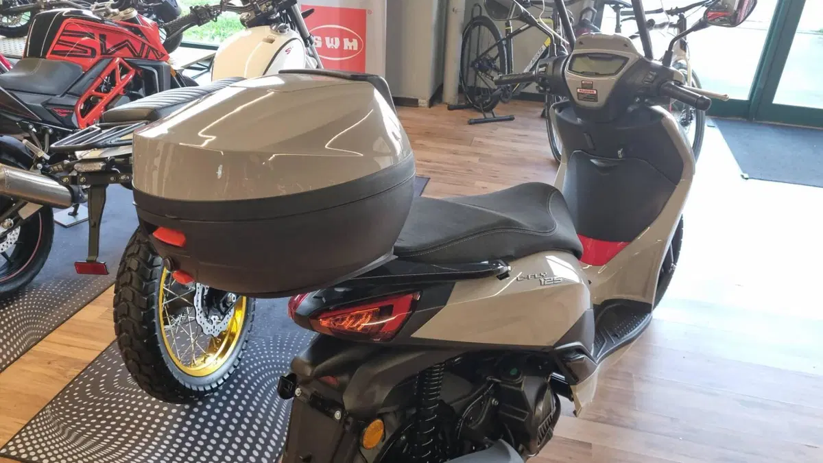 Swm C-Fly 125 (2026) (6)