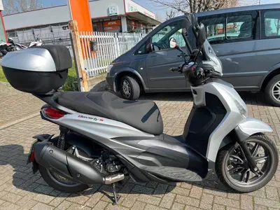 Piaggio Beverly 300 S ABS-ASR (2021 - 25) usata