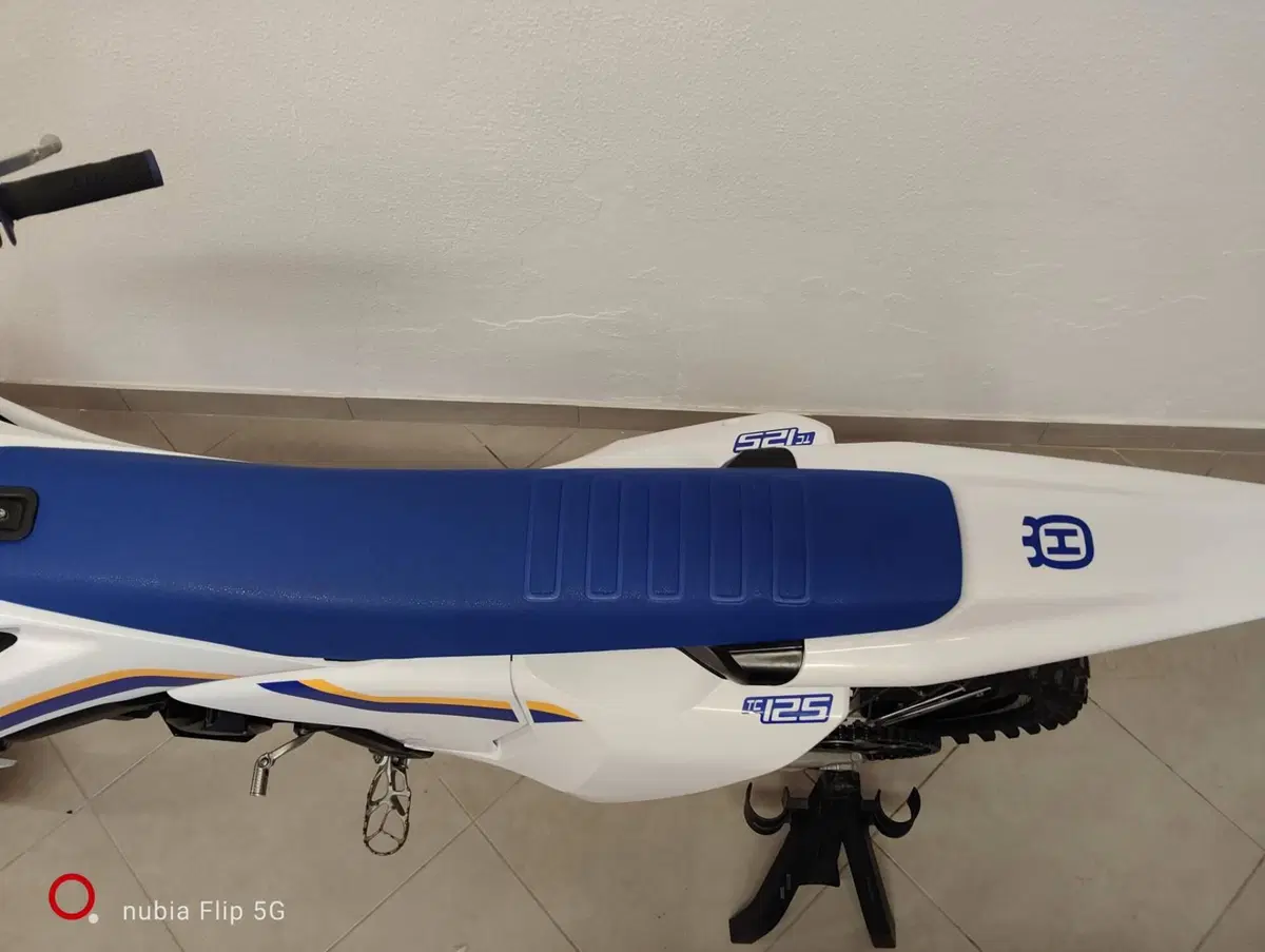 Husqvarna TC 125 Heritage (2023) (8)