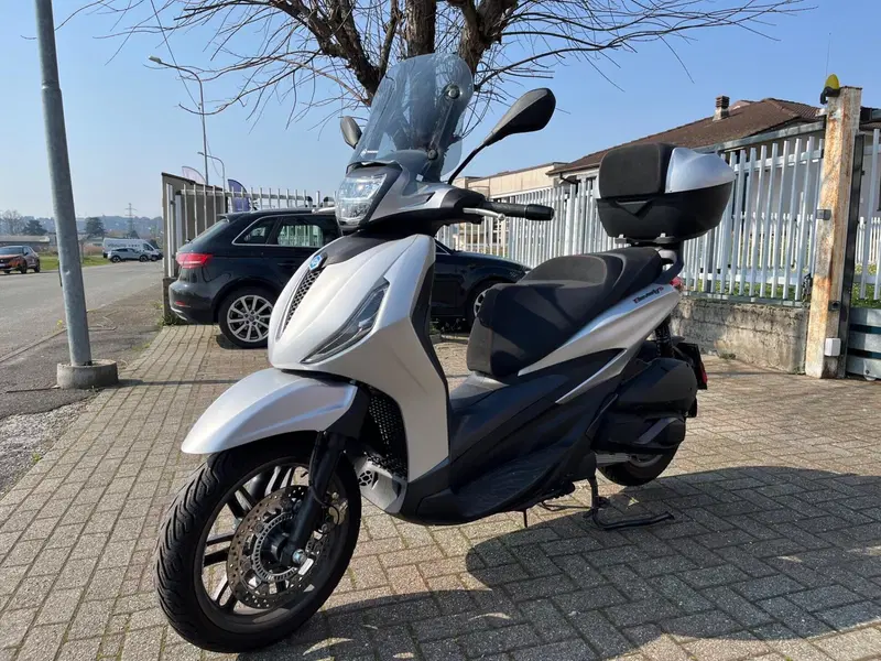 Piaggio Beverly 300 S ABS-ASR (2021 - 25) (7)
