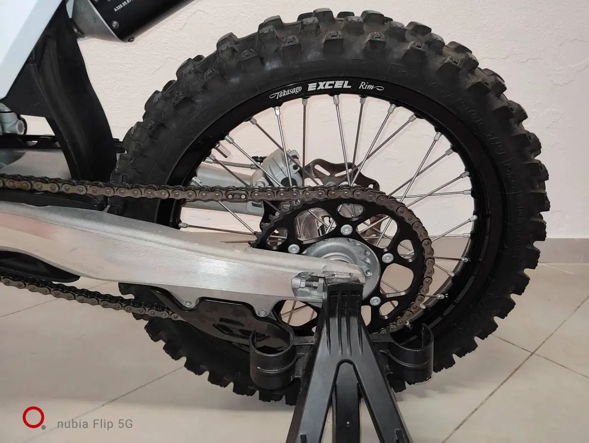 Husqvarna TC 125 Heritage (2023) (12)