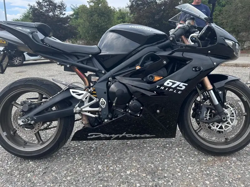 Triumph Daytona 675 (2006 - 08) (5)