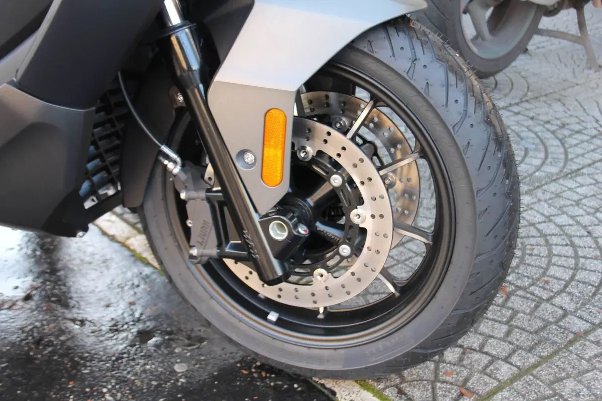 Voge Sfida SR4 MAX (2024 - 26) (6)