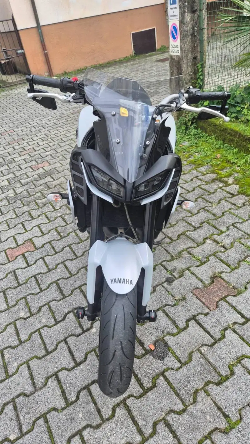 Yamaha MT-09 (2017 - 20)