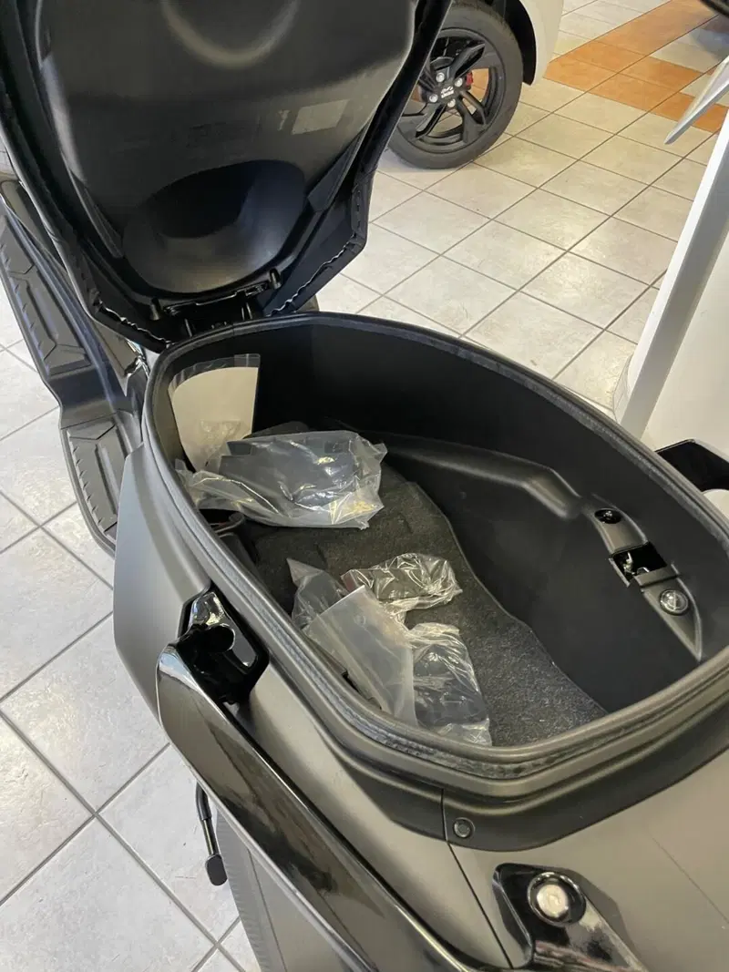 Kymco Downtown 350i GT (2024 - 26) (4)