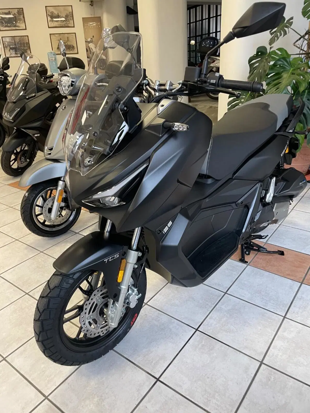 Kymco Dink 125 X (2025 - 26) (3)