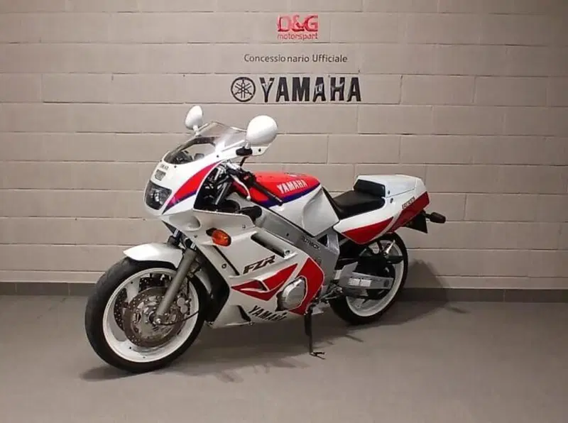 Yamaha FZR 600 (1991 - 93) (3)