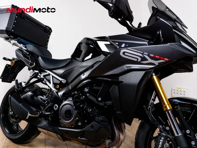 Suzuki GSX S 1000 F ABS (2014 -17) (5)