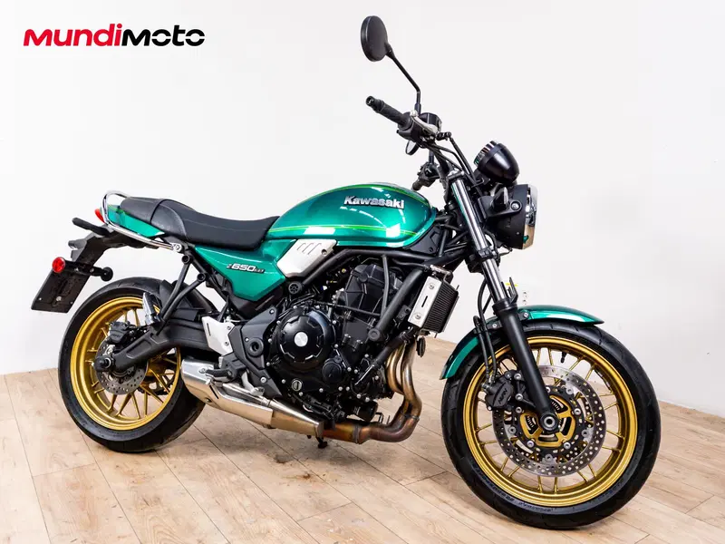 Kawasaki Z 650 RS (2025 - 26) (2)