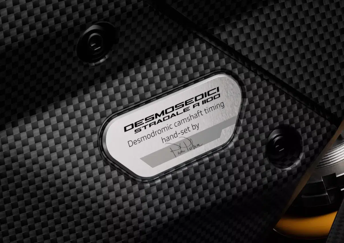 Ducati Superleggera V4 Centenario: 247 cavalli e 167 kg per la moto omologata più estrema di sempre