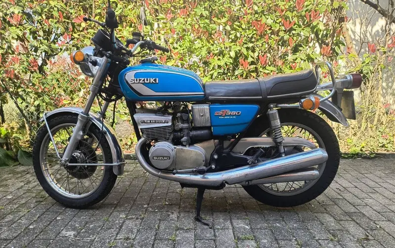 Suzuki GT380