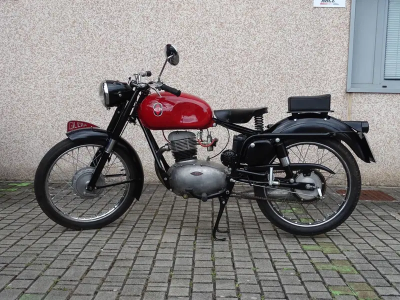 Gilera GT150 (3)