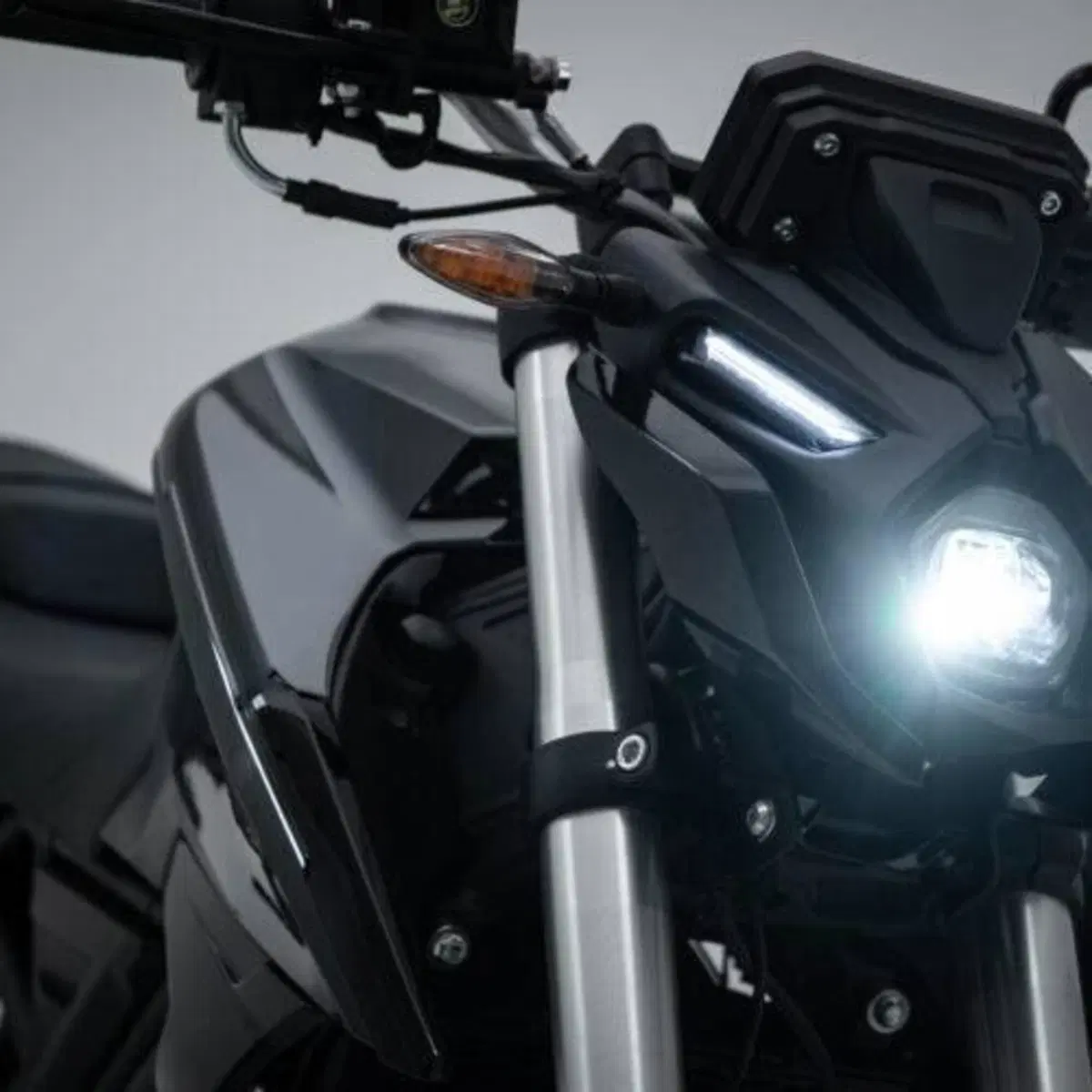 Voge Brivido 125R (2023 - 26) (10)