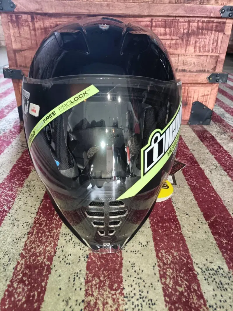Casco Icon Airlifte (2)