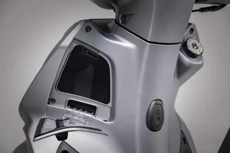 Kymco People 125i S ABS (2024 - 26) (13)