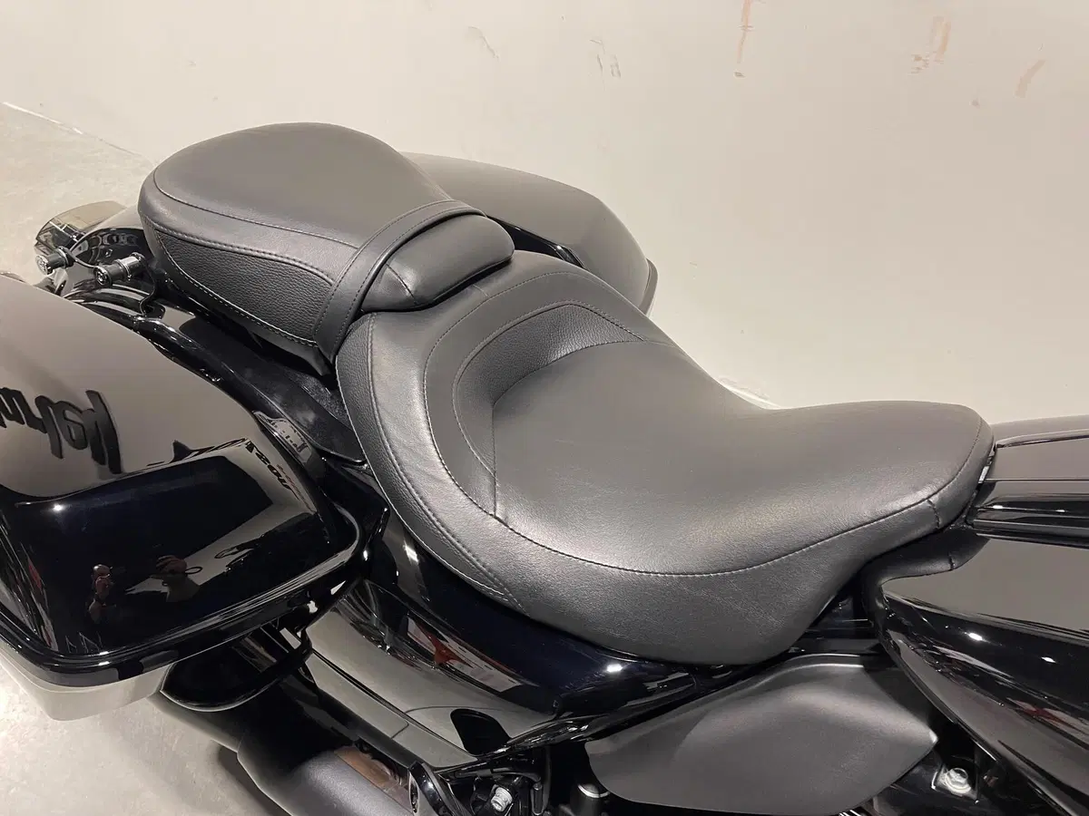 Harley-Davidson Street Glide ST (2022 - 23) (9)
