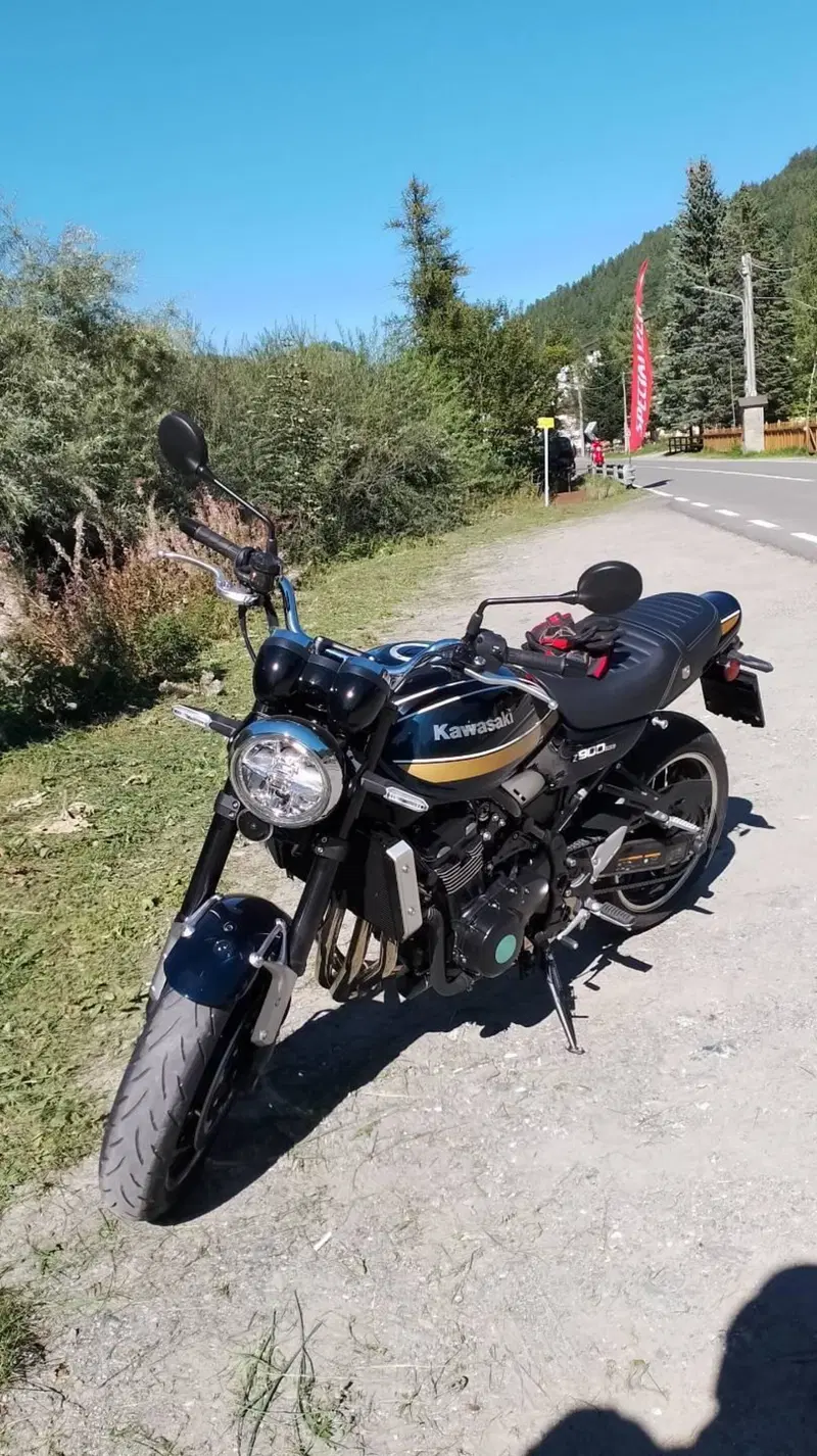 Kawasaki Z 900 RS (2022 - 25)