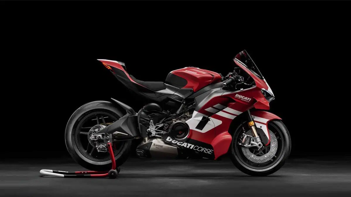 Ducati Superleggera V4 Superleggera V4 Centenario (2026) (2)