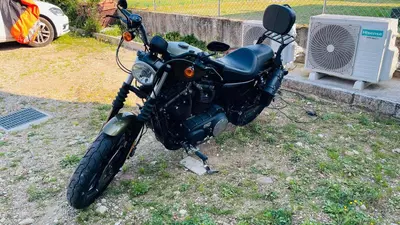 Harley-Davidson 883 Iron (2017 - 20) - XL 883N usata