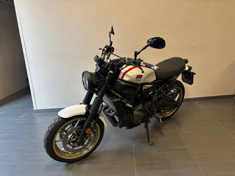 Yamaha XSR 700 XTribute (2022 - 24) (5)