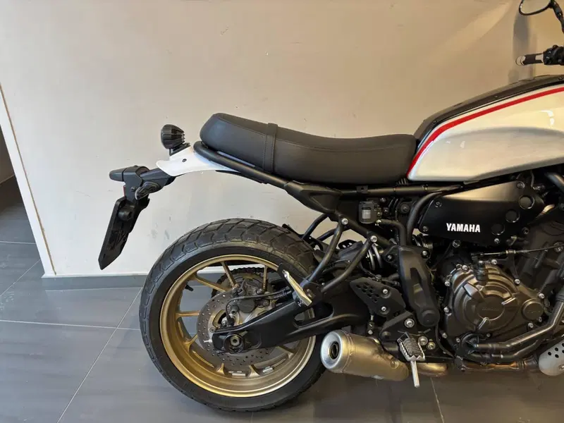 Yamaha XSR 700 XTribute (2022 - 24) (8)