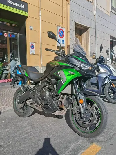 Kawasaki Versys 650 (2021 - 24) usata