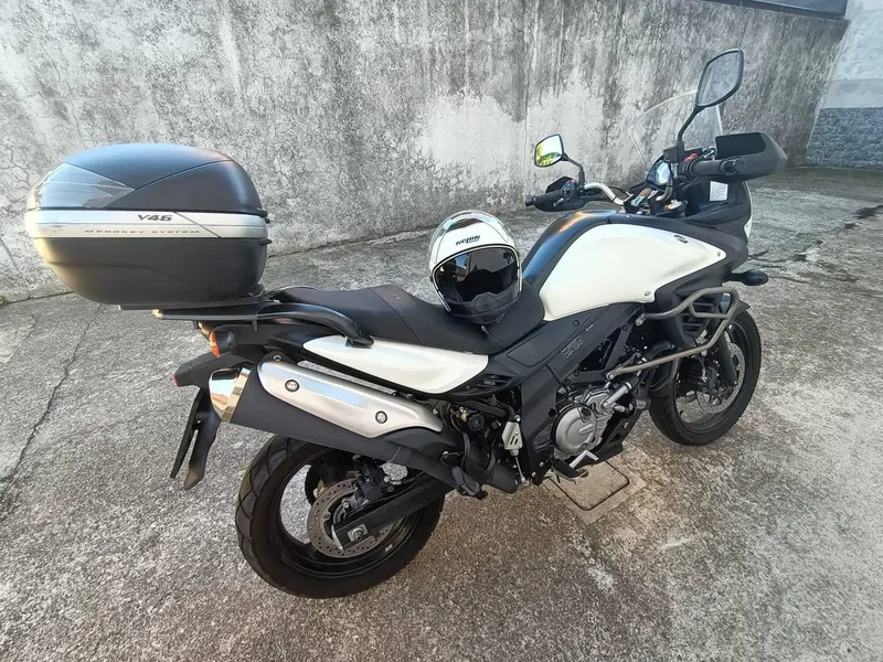 Suzuki V-Strom 650 ABS (2011 - 17) (3)