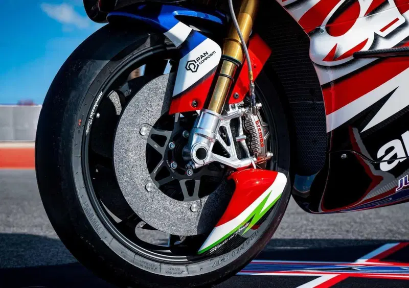 Aprilia RSV4 1100 RSV4 1100 X 250Th (2026) (4)
