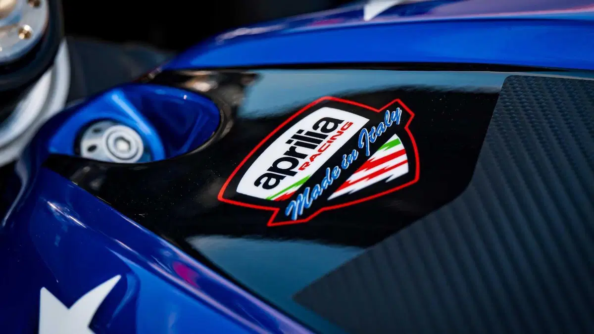 Aprilia RSV4 1100 RSV4 1100 X 250Th (2026) (5)